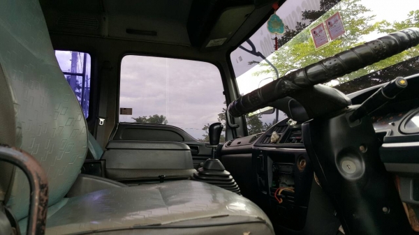 ขายรถบรรทุก 18 ล้อพ่วงแม่ลูกดัมพ์ ISUZU DECA 270 แรงม้าปี 2549 ลูกพ่วงสามมิตร 2 เพลา ราคา 2100000