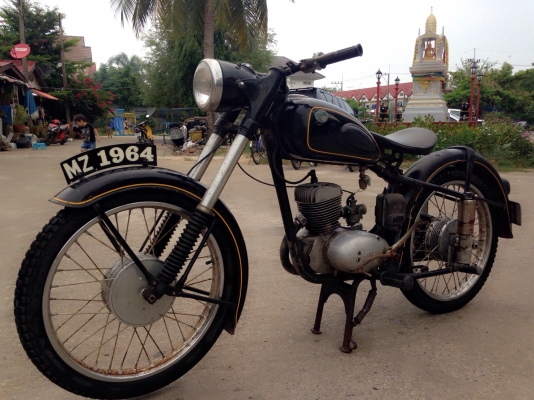 ขาย mz125 เครื่องกดลง มีแรงอัด รถจอดนาน ครับ สภาพตามรูป สวยๆ ไม่ผุขาย 39000 ติดต่อ 0889419663