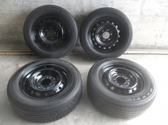 ล้อกะทะ 17นิ้ว 6รู พร้อมยาง สวยๆ 4 ล้อ ราคา 4700 บาท