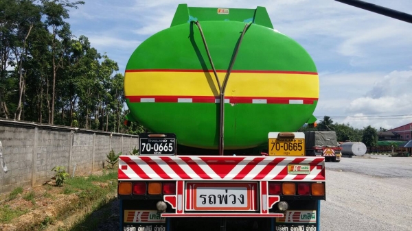 ขายรถบรรทุก 22 ล้อพ่วงแม่ลูกน้ำมันปาล์ม ISUZU DECA 360 แรงม้าปี 2554 ลูกพ่วง 3 เพลา ราคา 2900000