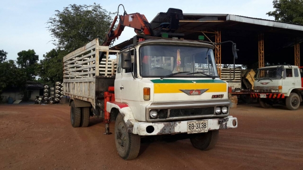 ขายรถ 6 ล้อ HINO ติดเฮี๊ยบ หัวขยุ้ม