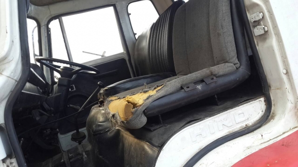 ขายรถ 6 ล้อ HINO ติดเฮี๊ยบ หัวขยุ้ม ขายรถ 6 ล้อ HINO ติดเฮี๊ยบ หัวขยุ้ม