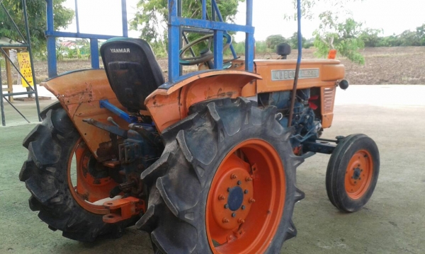 ขายรถไถคูโบต้า24แรงสวยๆพร้อมใช้เคยเป็รถกับมันในรานมันมาก่อนใช่งานไม่หนักครับ ราคา45000บาท  สนใจโทร0813655997อำพร พาเจริญ  รถอยู่ วังบัว อ คลองขลุง จ กำแพงเพชร