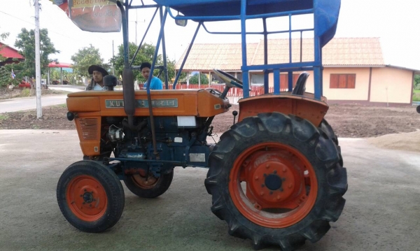 ขายรถไถคูโบต้า24แรงสวยๆพร้อมใช้เคยเป็รถกับมันในรานมันมาก่อนใช่งานไม่หนักครับ ราคา45000บาท  สนใจโทร0813655997อำพร พาเจริญ  รถอยู่ วังบัว อ คลองขลุง จ กำแพงเพชร