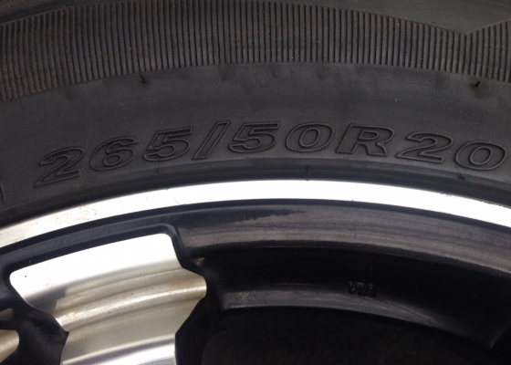 ล้อ Lenso ขอบ20 พร้อมยาง 265 50 20 ปี12