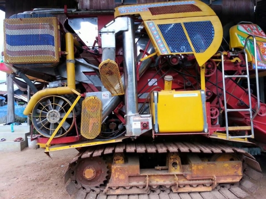 ขายเทรลเลอร์+รถเกี่ยวเกษตรพัฒนา ปี55 เจ้าช้างไวไฟ อุ้ม2.5ตัน เครื่อง6D17เทอร์โบ 225แรง ตัวเดิน10 ปั้ม23 รถเทรลเลอร์2เพลาใหญ่ เครื่องHO7C 185แรง สภาพพร้อมใช้งาน เอกสารพร้อมโอน สนใจโทร 090-8588220คุณนะ 093-3258446คุณบิว ID:narong498 หรือเข้าดูสินค้าอื่นๆได้