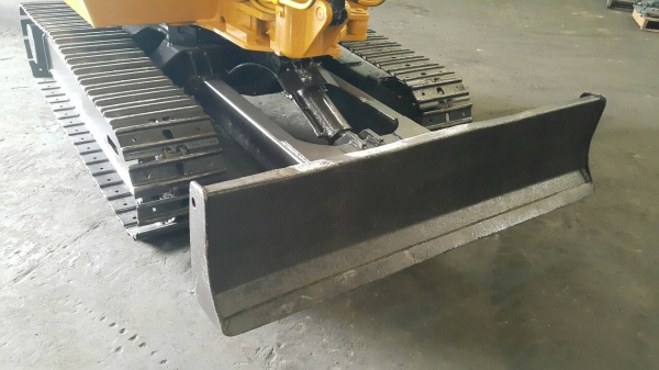 ขาย รถขุด MITSUBISHI รุ่น MM35B มือสองญี่ปุ่น แทร็กเหล็ก สลักแน่น ทั้งคัน ทำสี รุ่นใหม่ CATERPILLAR มือถือ/LINE ID :0818753444 ขาย รถขุด MITSUBISHI รุ่น MM35B มือสองญี่ปุ่น แทร็กเหล็ก สลักแน่น ทั้งคัน ทำสี รุ่นใหม่ CATERPILLAR มือถือ/LINE ID :0818753444