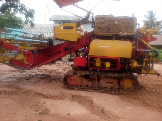 ขายรถเกี่ยวข้าว กระสอบ สภาพดี รถคล่อง พร้อมใช้งาน