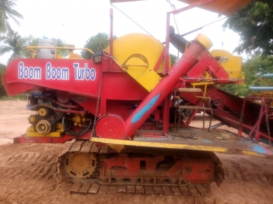 ขายรถเกี่ยวข้าว กระสอบ สภาพดี รถคล่อง พร้อมใช้งาน