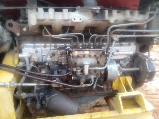 ขายรถเกี่ยวข้าว กระสอบ สภาพดี รถคล่อง พร้อมใช้งาน