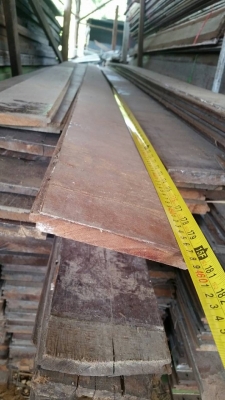 ไม้พื้นไม้เต็งหน้า5 รางลิ้น ไม้พื้นไม้เต็งหน้า5 รางลิ้น