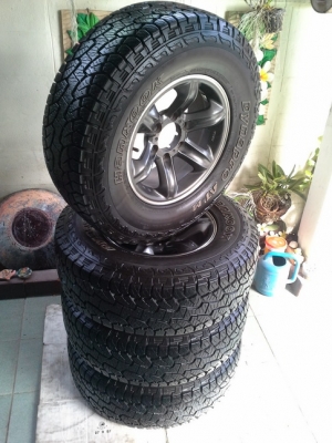 เล็บเหยี่ยว อีซูสุแท้ + ยาง AT 265/70/16 ปี13 สวยๆ 1ชุด