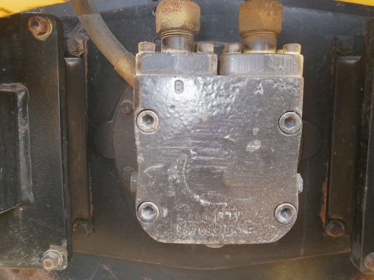 NDT Thailand เครื่องจักรกลหนักนำเข้าจาก ตปท. สภาพดีไม่เคยใช้งานในไทย 098-858-5524 สามภพ ครับ 24 ชม.