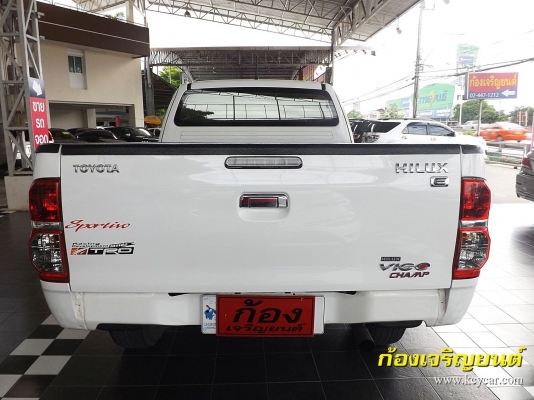 TOYOTA VIGO CHAMP SMART CAB PRERUNNER 2.5 E ปี 2013