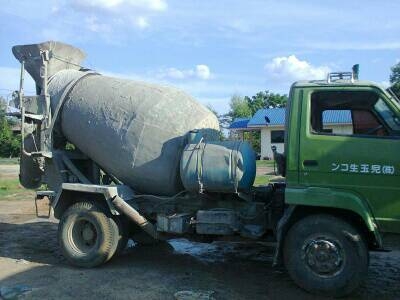 ขาย  ISUZU รถโม่ปูน เครื่อง 195