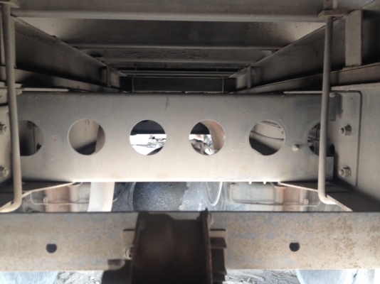 ISUZU 6 ล้อ FTR. ยูโรวันปี41. 7.30ม คัชชีสวยตลอดเส้นตู้สิบบานไม่มีเสากลาง