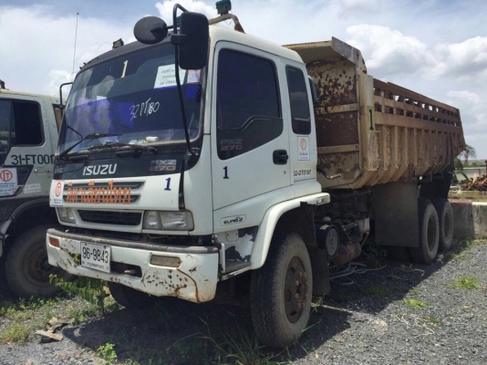 10 ล้อดั้ม 270 แรง ปี 2548 ยูโร2 ดั้มเรือ เล่มพร้อม