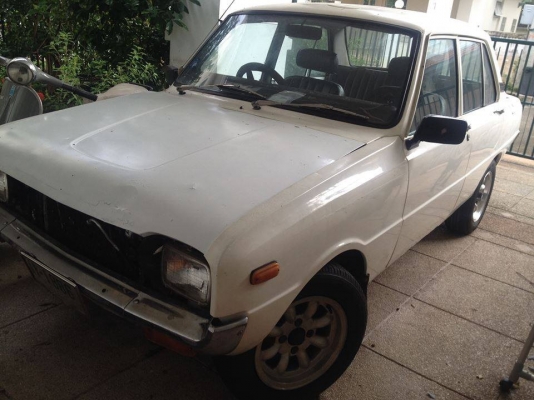 Mazdaเก๋งfamilia1300 4ประตู