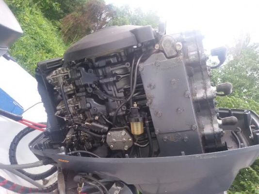 เรือแบส13ฟุต yamaha 60 hp