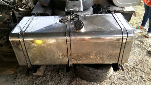 ถังนำ้มัน 400 ลิตร