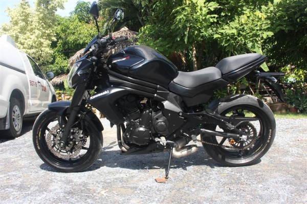 ขายคับ kawasaki ER-6n. 650cc. รถปลายปี 2013