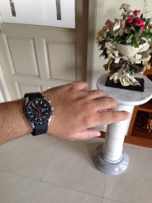 ขาย TAG HEUER CARRERA สายหนัง สภาพดี สวย สายนิ่ม สีดำ