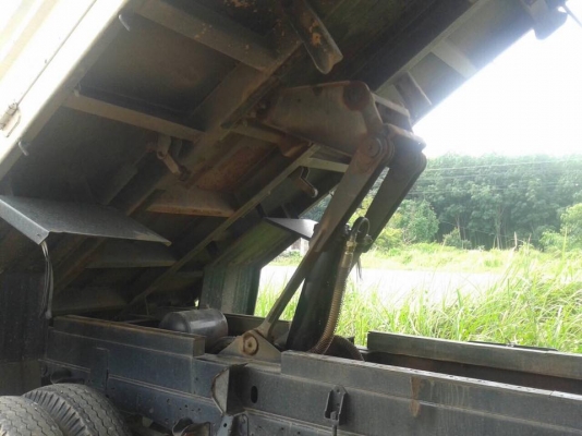 6 ล้อดั้ม 130 แรง ปี 2549 NPR71LX5 รถสวยมาก เดิมๆรถก้างแท้ 6 ล้อดั้ม 130 แรง ปี 2549 NPR71LX5 รถสวยมาก เดิมๆรถก้างแท้