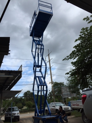 ขายด่วนรถกระเช้า ( X-LIFT ) ยี่ห้อ SKY JACK ของประเทศแคนดา ยกสูง 8 เมตร