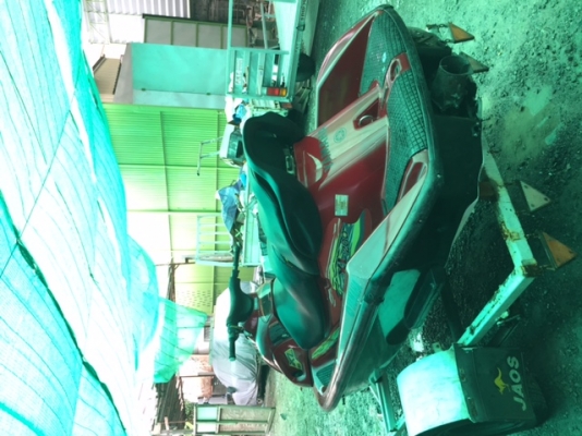 ขายJetski Yamaha XL700 ปี04 แถมบอดี้เปล่า XLปี01 อีกลำฟรีๆ แถมเทเลอร์ให้อีกด้วย ราคาถูกๆครับ