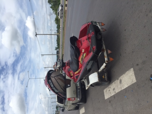 ขายJetski Yamaha XL700 ปี04 แถมบอดี้เปล่า XLปี01 อีกลำฟรีๆ แถมเทเลอร์ให้อีกด้วย ราคาถูกๆครับ