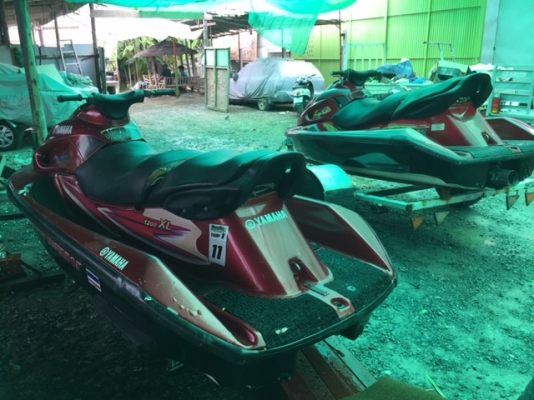 ขายJetski Yamaha XL700 ปี04 แถมบอดี้เปล่า XLปี01 อีกลำฟรีๆ แถมเทเลอร์ให้อีกด้วย ราคาถูกๆครับ