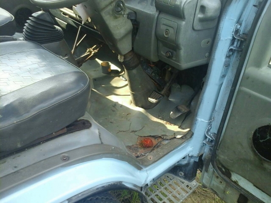 ขาย อีซูซุ NKR88 ดั้ม3คิว รถห้าง ปี42 สภาพดีพร้อมใช้งาน ทะเบียนพร้อมโอน