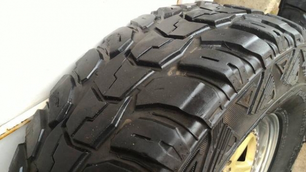 ขายล้อแท้ 2 ชิ้น แนวครอสคันทรี่ พร้อมยาง MUD ขายล้อแท้ 2 ชิ้น แนวครอสคันทรี่ พร้อมยาง MUD