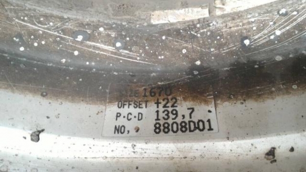 ขายล้อแท้ 2 ชิ้น แนวครอสคันทรี่ พร้อมยาง MUD ขายล้อแท้ 2 ชิ้น แนวครอสคันทรี่ พร้อมยาง MUD