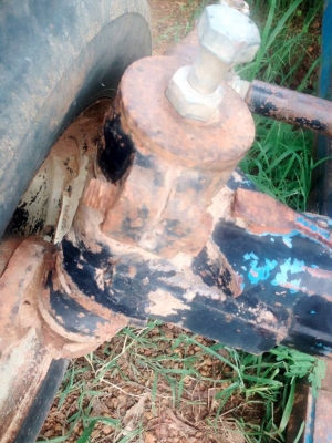 **285,000 บ.ต่อรอง// รถไถ1เพลา FORD 6610 เสื้อลาย **ขาย FORD 6610 เสื้อลาย รถไถ1เพลา ราคาเบาๆ TRACTOR FORD 6610 เสื้อลาย ไอดีกลม เพลาเดียว เครื่องเดิม แน่นดี ปั้มดี แรงดี สตาร์ทติดง่าย เกียร์ดี ไม่หลุด ช่วงล่างดี ยังแน่น ท้ายดี ยังคล่องตัวดี ครับ ระบบไฮดร