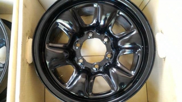 ขายล้อเหล็ก วีโก้ 7 x 16 ET ลบ 10 ขายล้อเหล็ก วีโก้ 7 x 16 ET ลบ 10