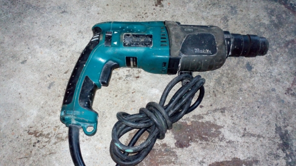 ขาย !! สว่านโรตารี่ มากีต้า รุ่น2460F. สภาพดี พร้อมใช้งาน