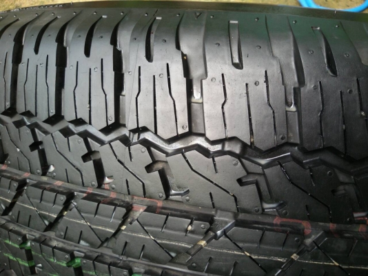 ล้อ REVO ขอบ 17 พร้อมยาง 265 65 17 ฺbridgestone ปี 15 ชุดล่ะ 26,500