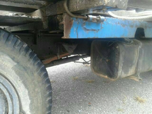 ขายรถบรรทุก 4 ล้อใหญ่ ISUZU 85 แรงม้าปี 2539 เครื่อง 4BA1 ราคา 95000