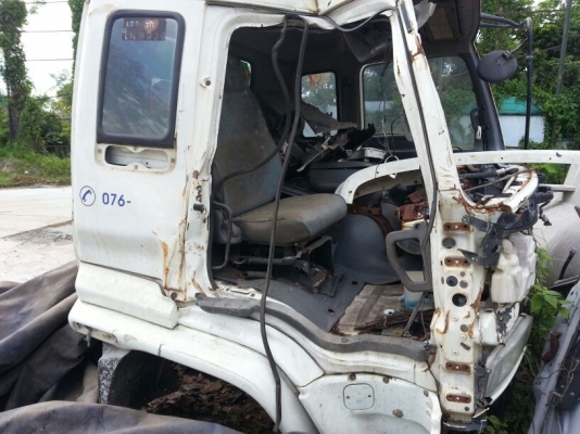 ขายหัวรถ อีซูซุ 10 ล้อ FXZ 270 แรงม้า. ปี 50  ( ยูโรทู. )    สนใจติดต่อ  081 - 6079515