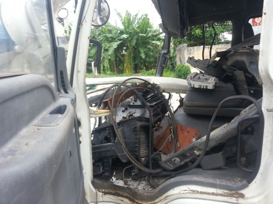 ขายหัวรถ อีซูซุ 10 ล้อ FXZ 270 แรงม้า. ปี 50  ( ยูโรทู. )    สนใจติดต่อ  081 - 6079515