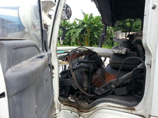 ขายหัวรถ อีซูซุ 10 ล้อ FXZ 270 แรงม้า. ปี 50  ( ยูโรทู. )    สนใจติดต่อ  081 - 6079515