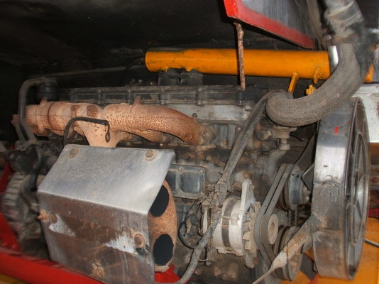 ขายรถเกี่ยวข้าวเกษตรพัฒนาเจ้าช้างไวไฟ ปี49 เครื่องยนต์ มิตซู 225 แรงม้า ปั้มอิบตั้นแฝด เบอร์ 22 ตัวเดิน 12 HTนอก