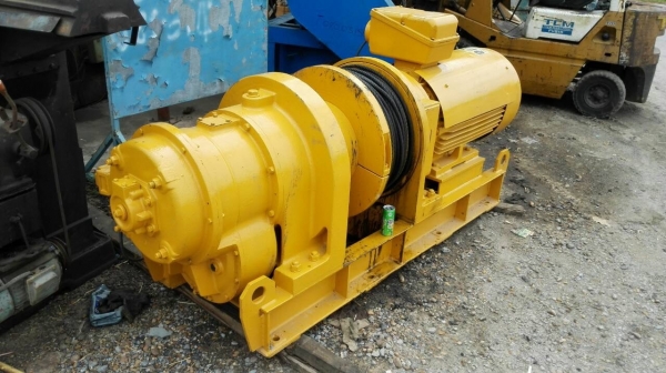 Sale>>กว้านสลิง(วินซ์) 40 ตัน TOSHIBA made in Japan ต่อรอง 089-2499-123 นครปฐมครับ