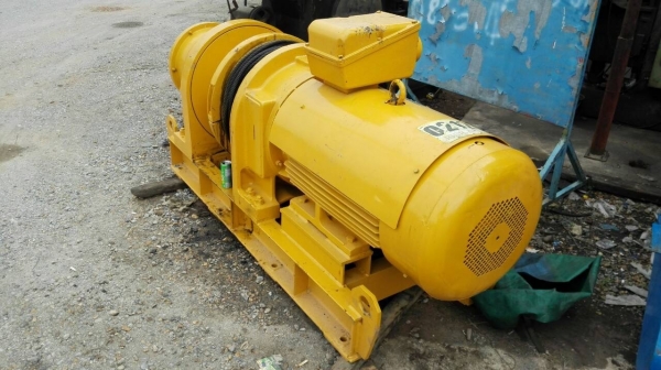 Sale>>กว้านสลิง(วินซ์) 40 ตัน TOSHIBA made in Japan ต่อรอง 089-2499-123 นครปฐมครับ