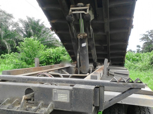 รถฮีโน่  10  ล้อดั้ม  380  แรงม้า.  ปี 56  ( ขายแม่ , ลูก )  ,  (  * รถวิ่ง 200,000 กม. )      สนใจติดต่อ  081 - 6079515