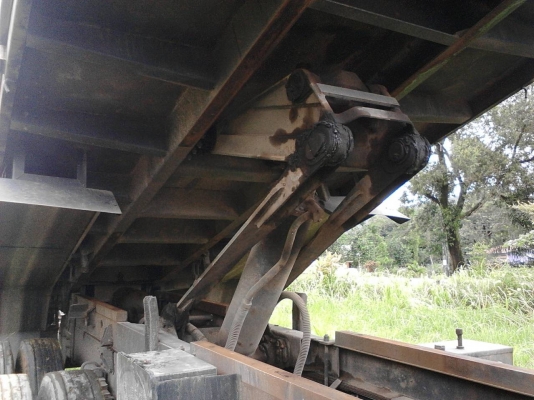 รถฮีโน่  10  ล้อดั้ม  380  แรงม้า.  ปี 56  ( ขายแม่ , ลูก )  ,  (  * รถวิ่ง 200,000 กม. )      สนใจติดต่อ  081 - 6079515