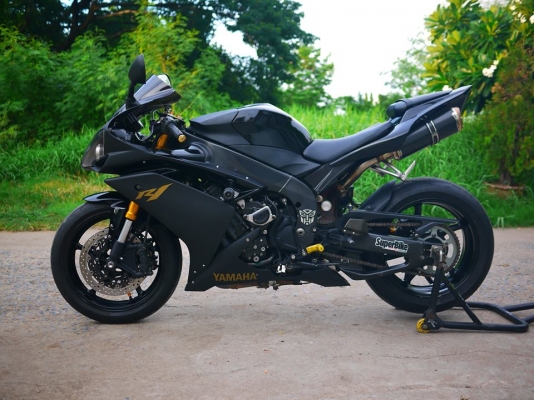 ขาย Yamaha R1 ปี 2008 พร้อมทะเบียนแท้