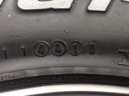 ล้อแท้ Isuzu ขอบ16พร้อมยาง BF goodrich 265 75 16