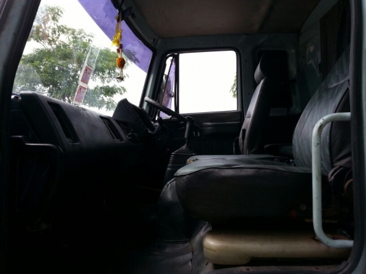 รถอีซูซุ 10 ล้อ หัวลาก 240 แรงม้า. ปี 37.      สนใจติดต่อ  081 - 6079515